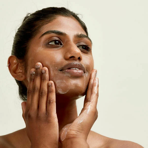 Dinner Out - Masque Purifiant Copaïba & Kaolin 4 Dinner Out - Masque Purifiant Copaïba & Kaolin – Image 4