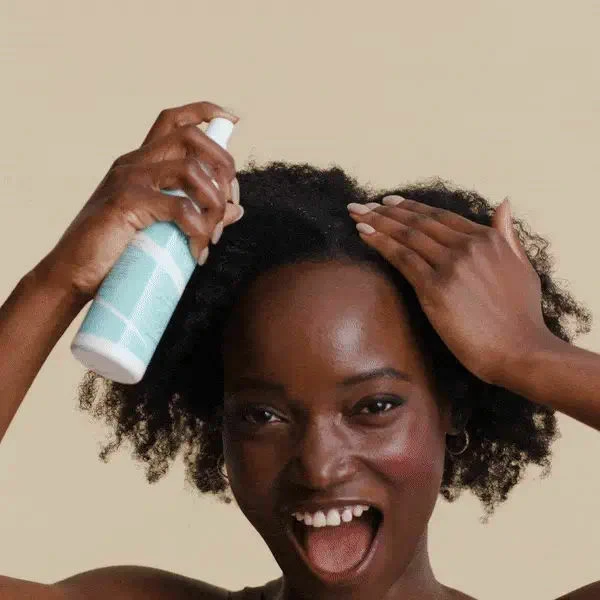 Brume Pour Le Cuir Chevelu - Root Refresh 4 Brume Pour Le Cuir Chevelu - Root Refresh – Image 4