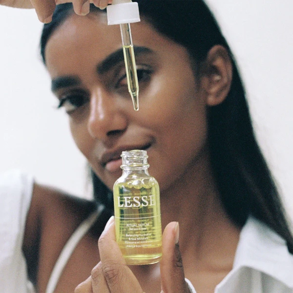 Ritual Serum - Curcuma équilibrant & Minéraux Marins 4 Ritual Serum - Curcuma équilibrant & Minéraux Marins – Image 4