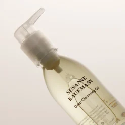 Huile Démaquillante Hydratante 6 Huile Démaquillante Hydratante -Default Template 1 108 355963 3 max